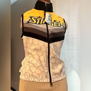 NWT Primal Womens Race Cut Honey Stinger  Full Zip Cycling Jersey Size XS